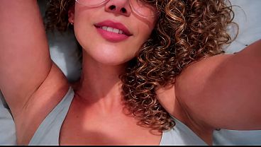 Gata Safada Brasileira Faz Vídeo Amador Com Peitos Naturais Grandes