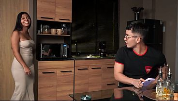 Nossa, Não Era Minha Intenção! Irmão Mais Velho Envergonhado Acaba Transando